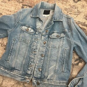 Urban Outfitters BDG Denim Jacket Small